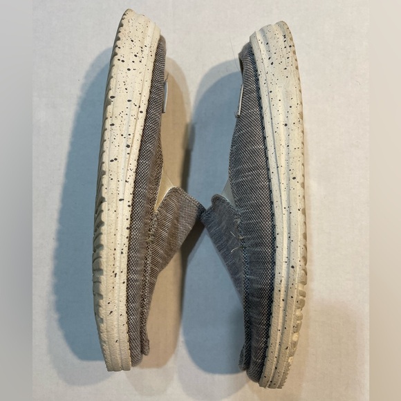 HEY DUDE WOMENS LEXI SLIP ON - Picture 4 of 7